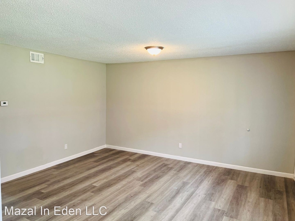 3187 E Danville Circle - Photo 2