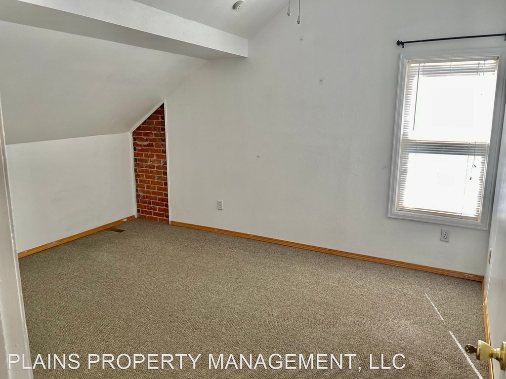 1861 11th Avenue - Photo 10