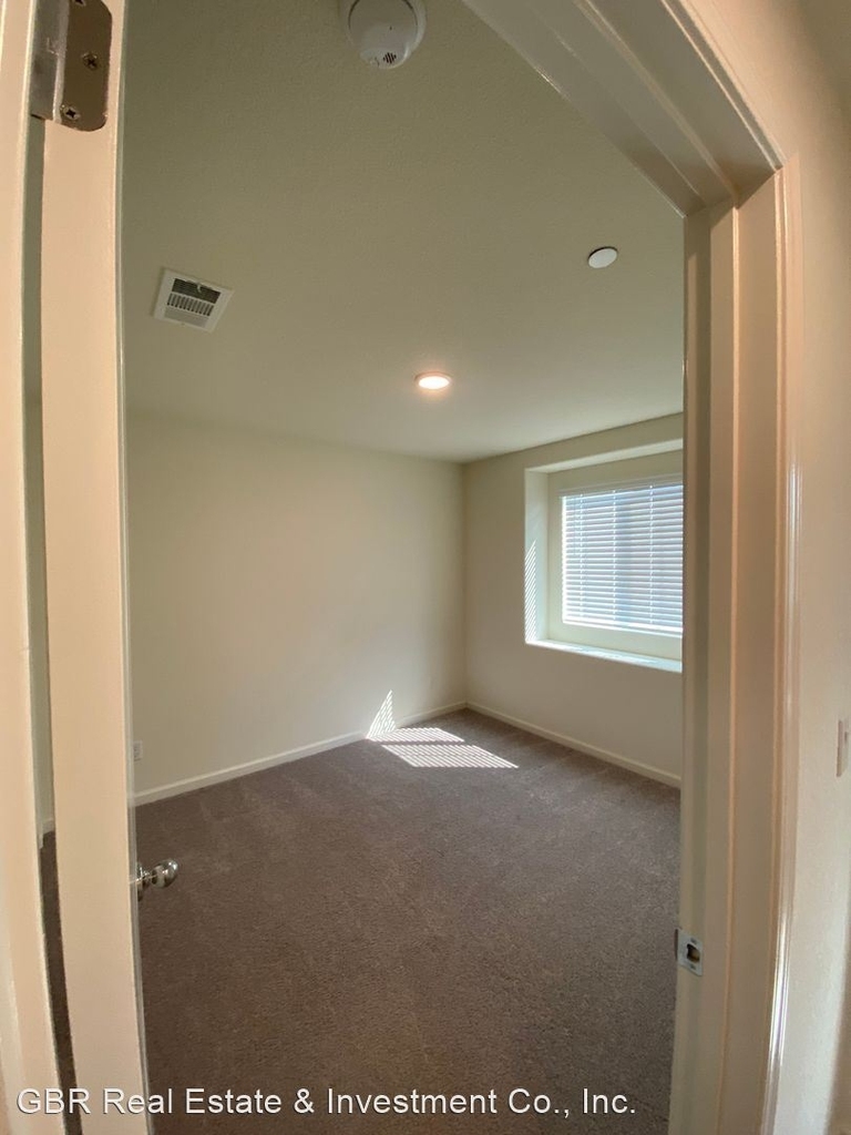 3032 Welton Circle - Photo 8