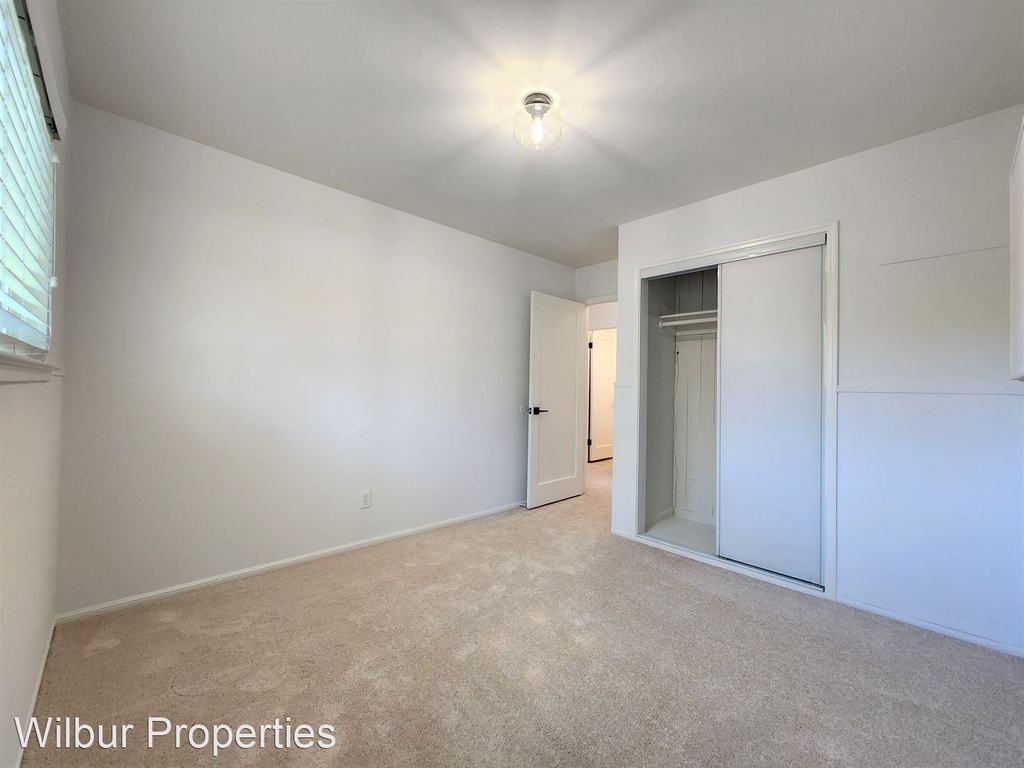 2503 Middlefield Road - Photo 22