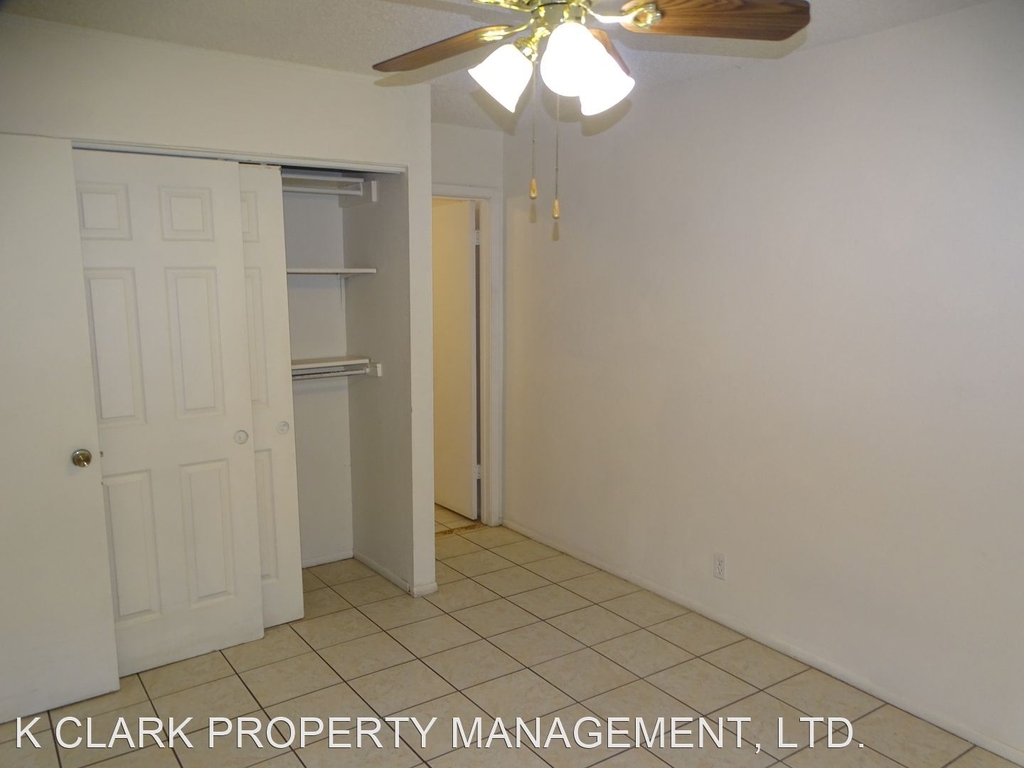 9819 Valley Villa - Photo 21