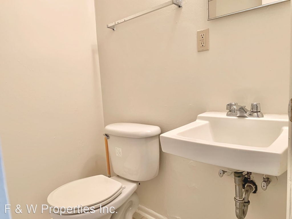 72 Hamilton Park - Photo 2