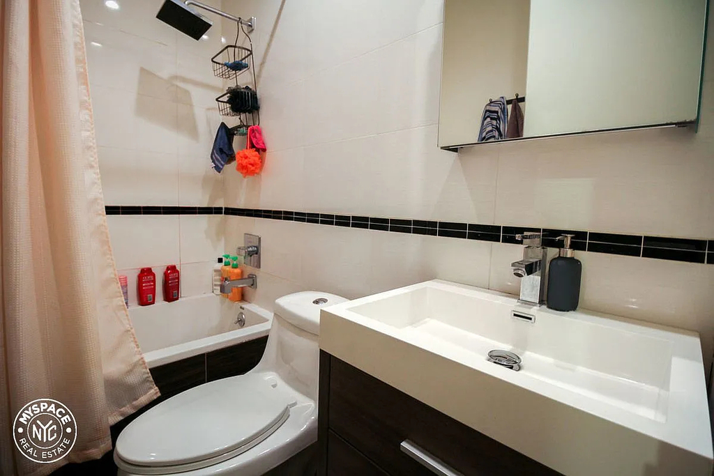 1100 Dekalb Avenue - Photo 5