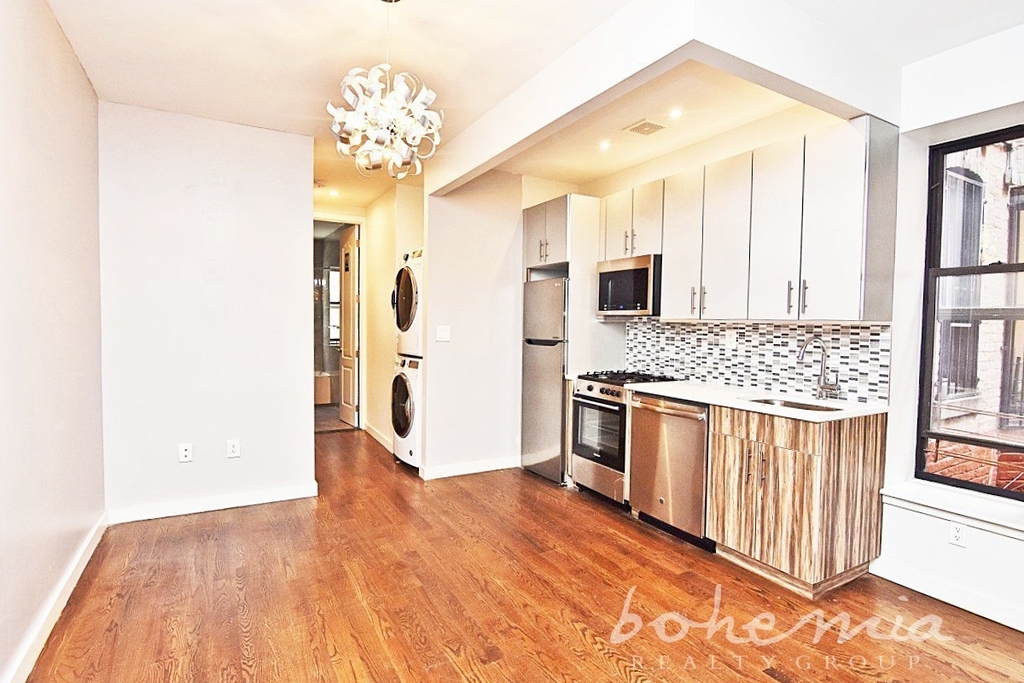 540 West 189th Street #1E - Photo 8