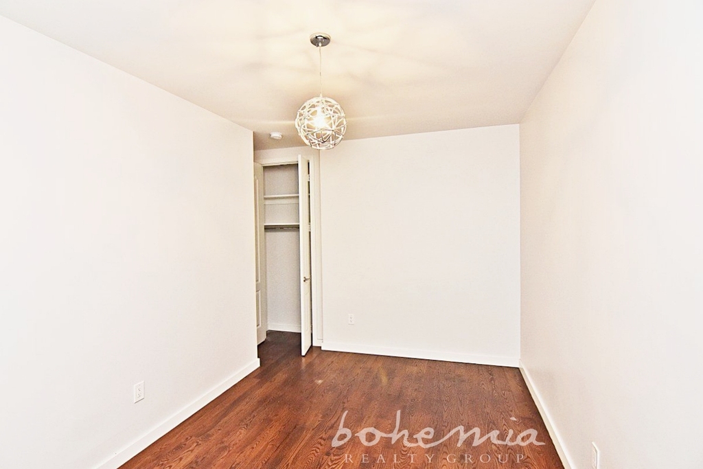 540 West 189th Street #1E - Photo 4