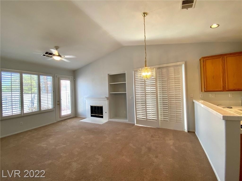 7700 Via Paseo Avenue - Photo 10