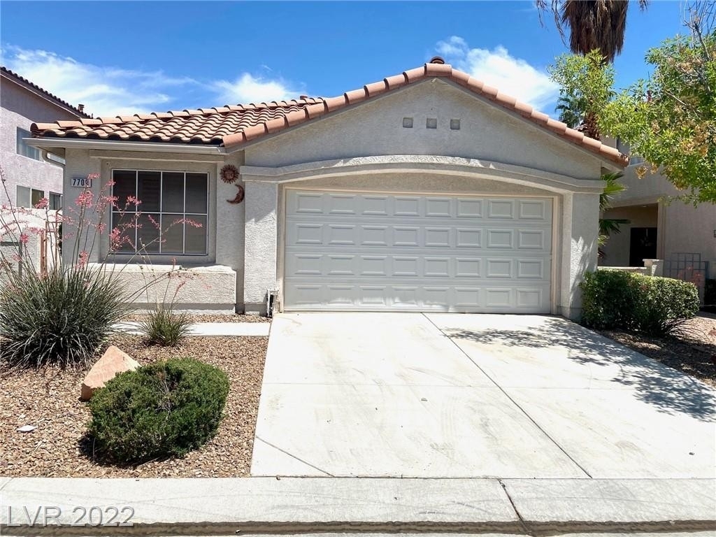 7700 Via Paseo Avenue - Photo 1