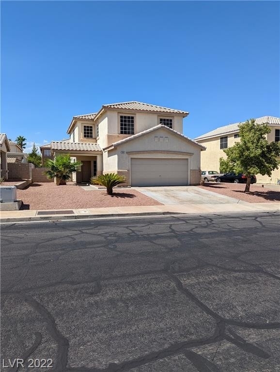 281 Ventana Heights Street - Photo 0