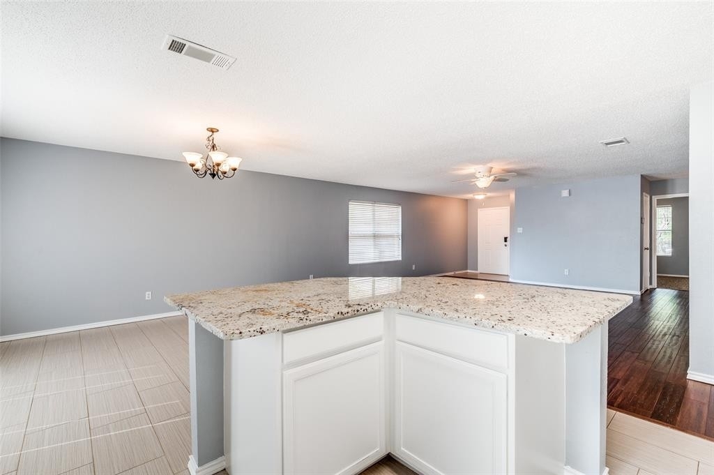 10720 Emerald Park Lane - Photo 5