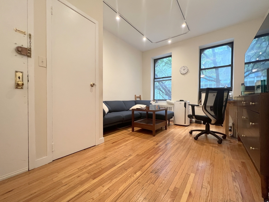 415 East 90th Street - Photo 0