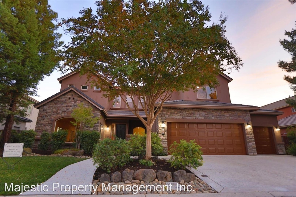 10913 St Moritz Circle - Photo 2