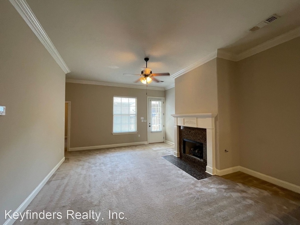 5908 Stumberg Ln Unit 36 - Photo 2