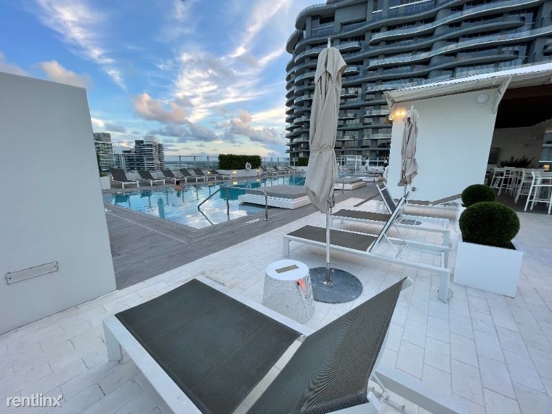 1010 Brickell Avenue 2709 - Photo 1