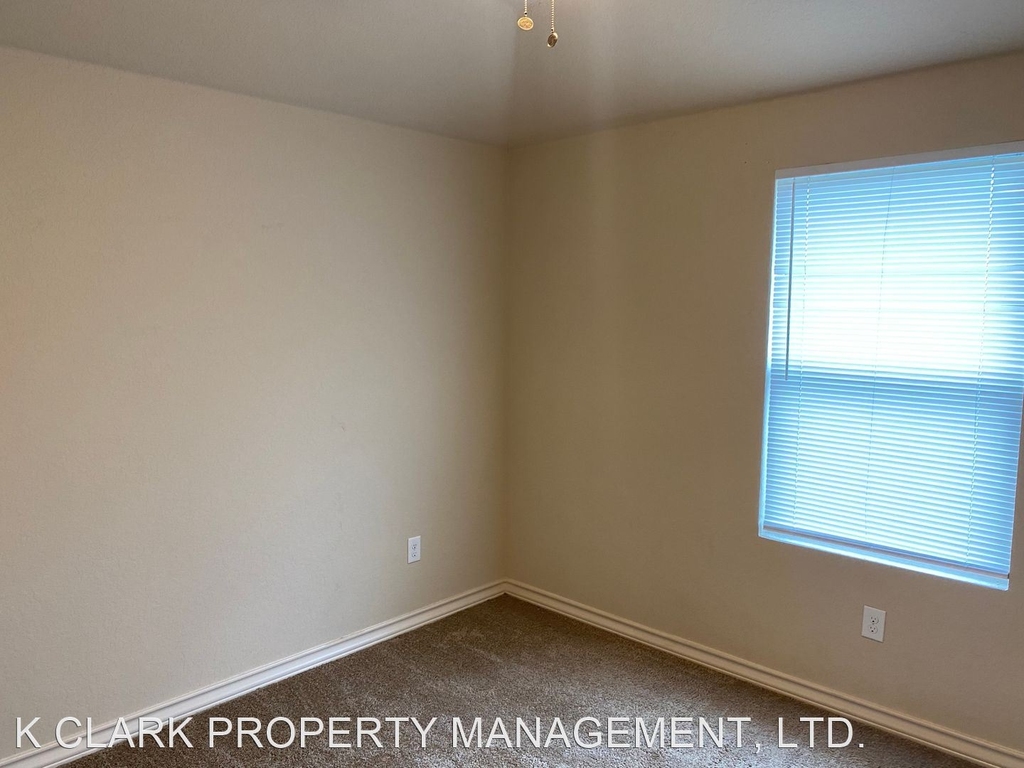 6918 Lakeview Dr #101 - Photo 13