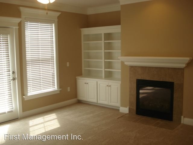 5245 Overland Dr - Photo 2