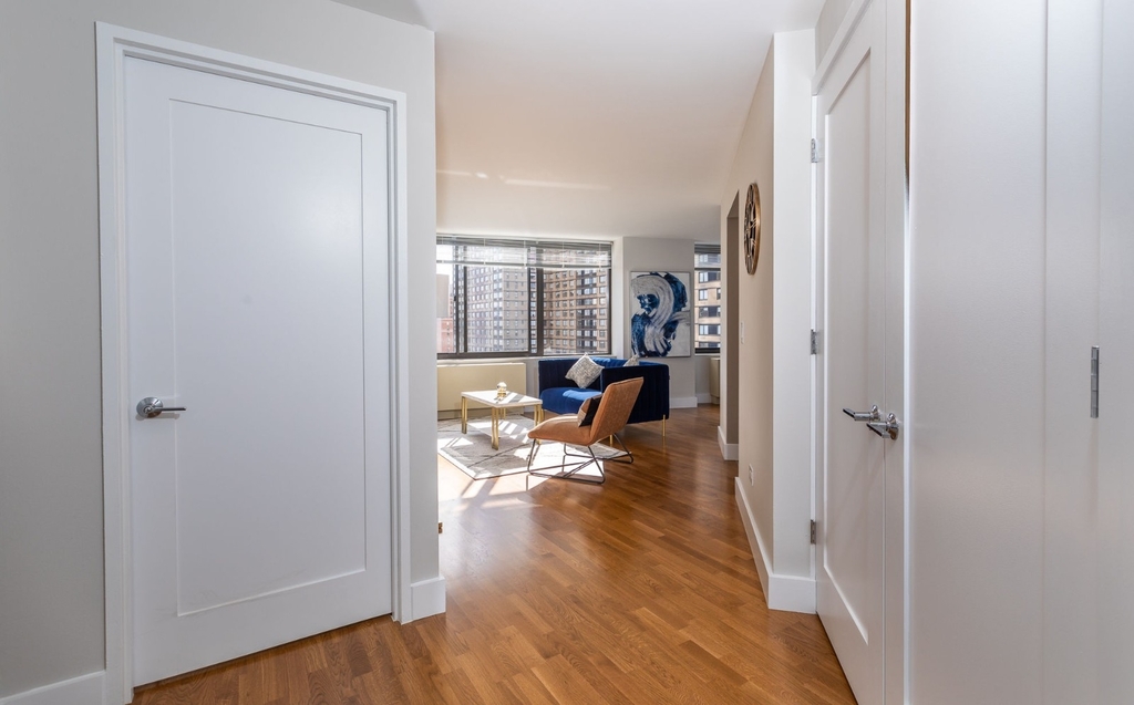 175 East 96th Street - Photo 2