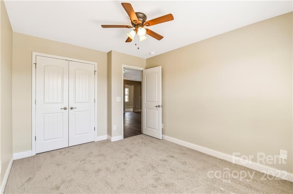 9911 Thistle Field Lane - Photo 19