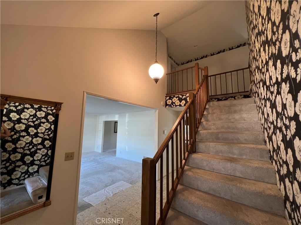 10919 Bismarck Avenue - Photo 3