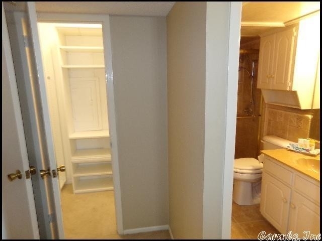 700 E 9th Street Suite 6a - Photo 15