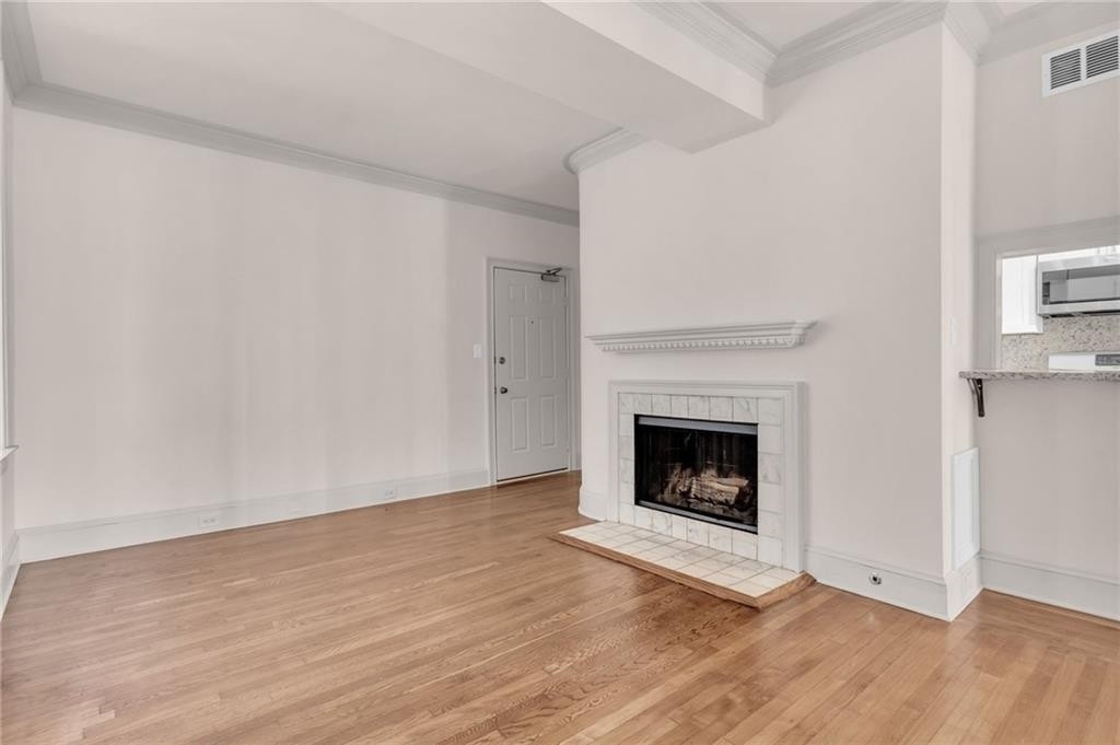 2840 Peachtree Rd - Photo 3