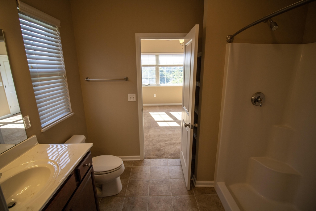 Colonial Green Cir - Photo 14