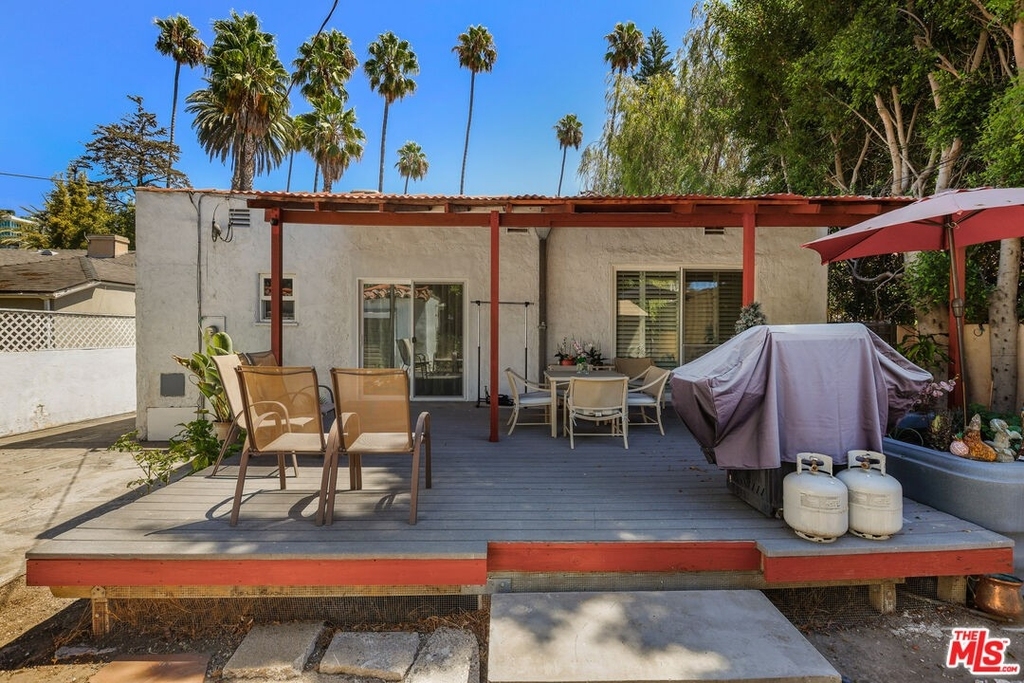 311 N Doheny Dr - Photo 46