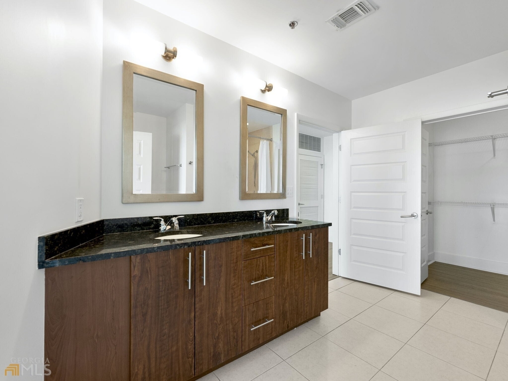 1080 Peachtree St  #1514 - Photo 45