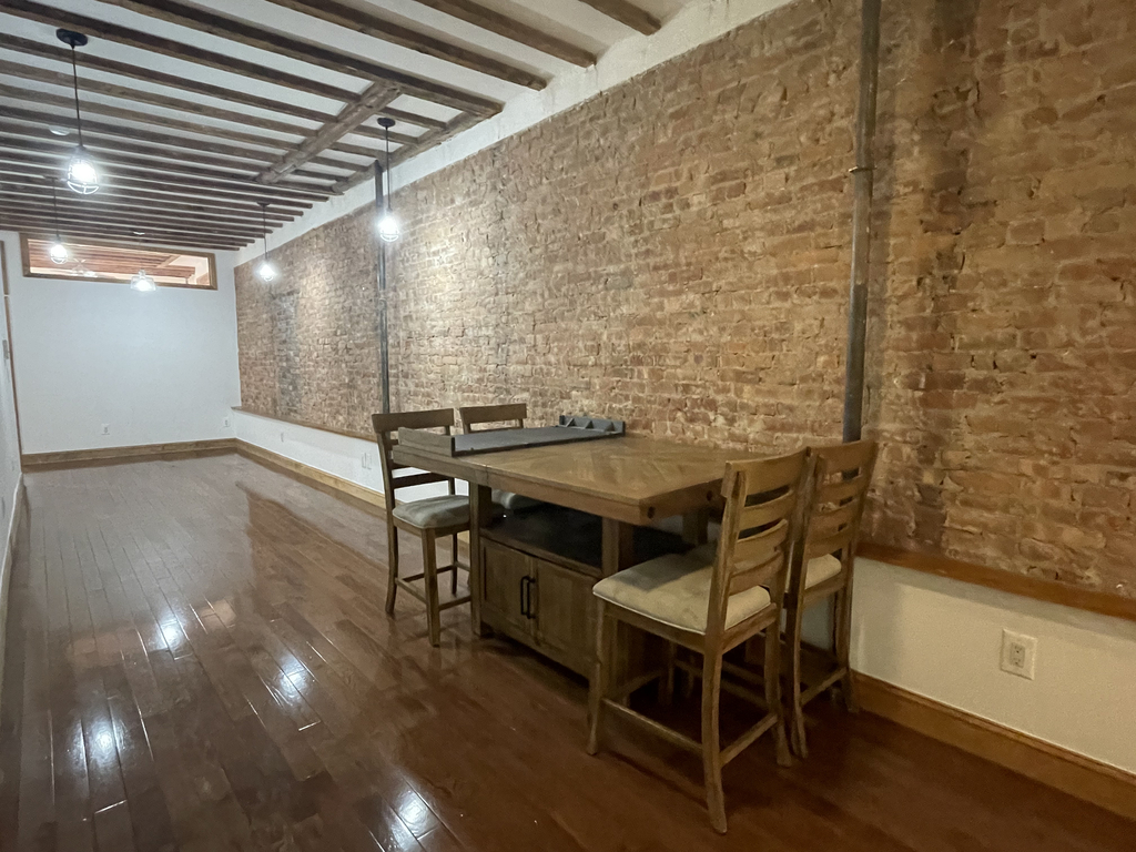 2308 1st Avenue - Photo 5