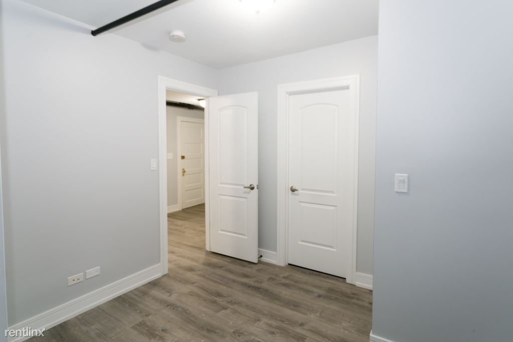 6110 N. Winthrop, Unit B - Photo 16