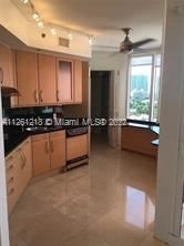 19333 Collins Ave Apt 1109 - Photo 4