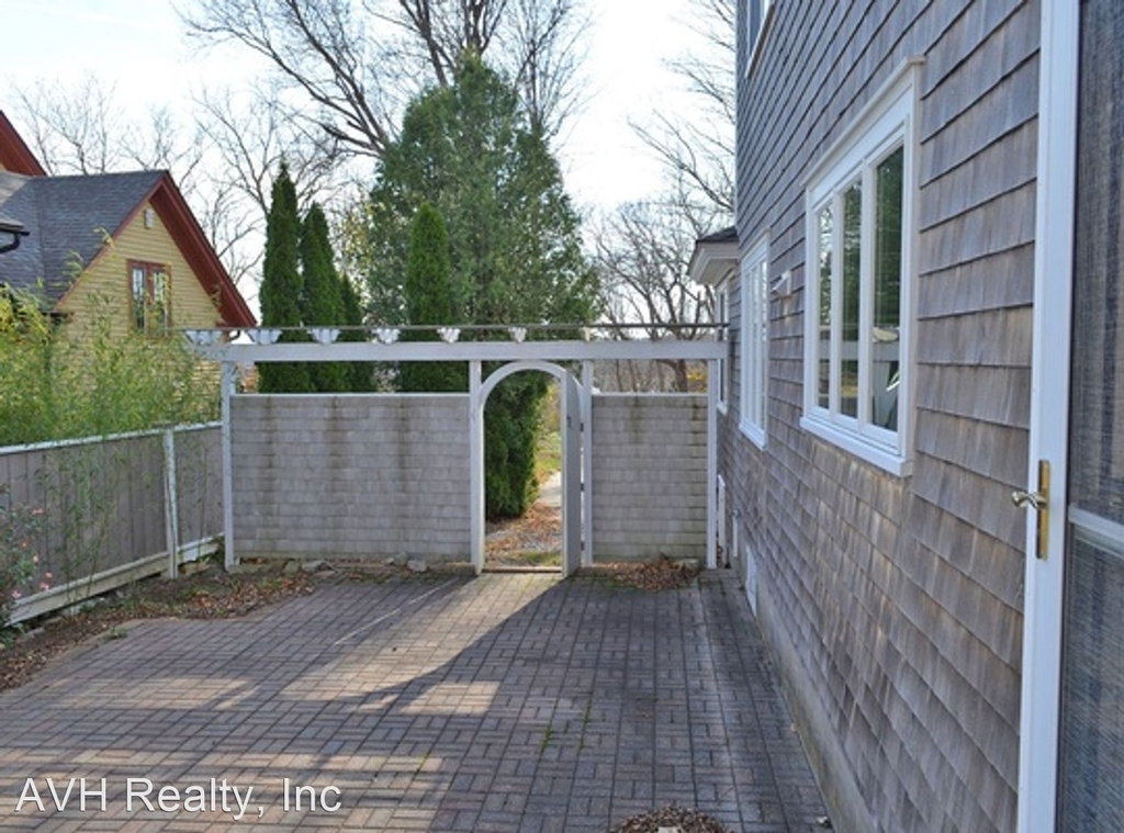 9 Landmark Lane - Photo 31