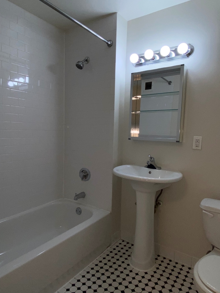 323 West 96th Street - Photo 2