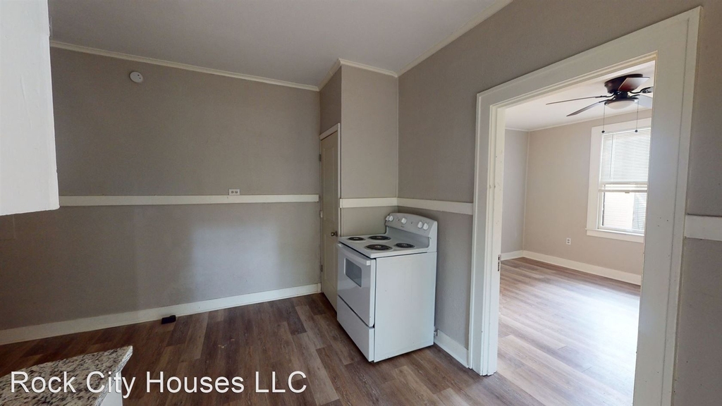 408e W. 16th Street - Photo 11