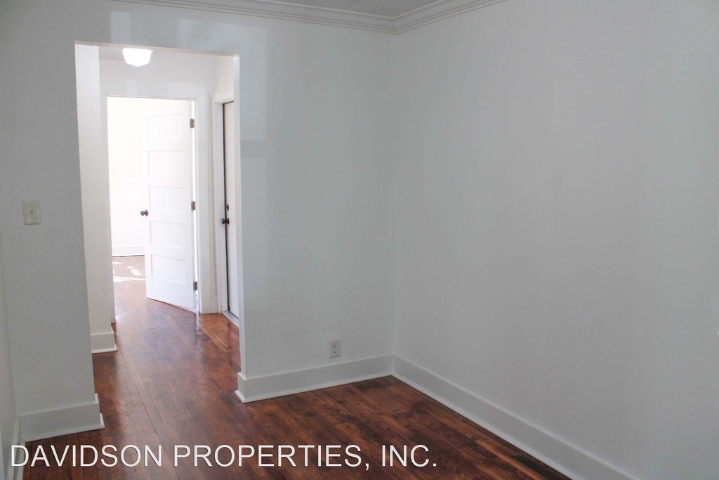 410 Fulton Ave - Photo 15