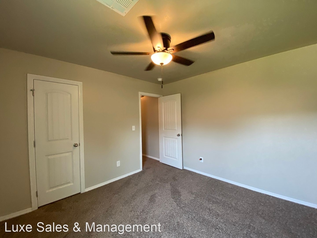 12113 Stockdale Place - Photo 22