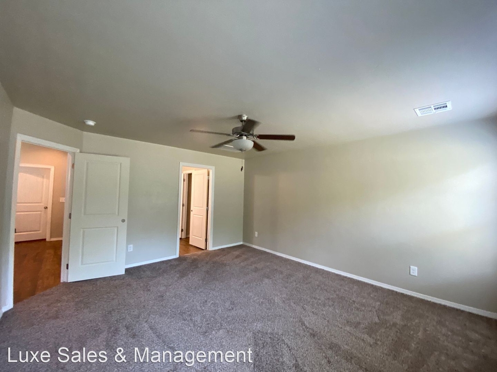 12113 Stockdale Place - Photo 9