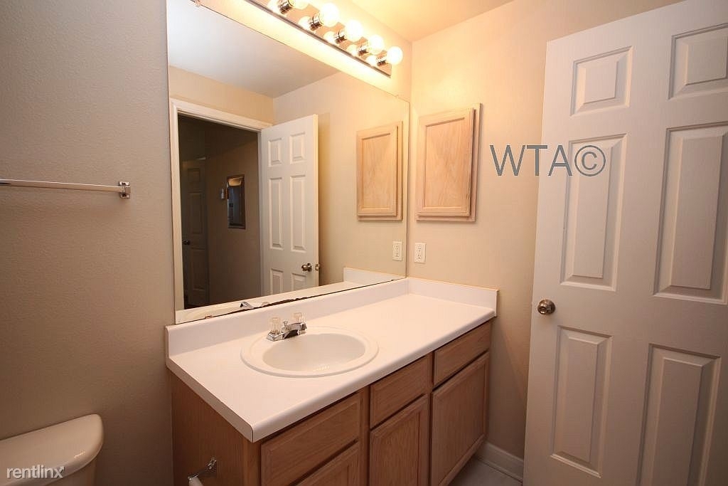 12118 Walnut Park Crossing - Photo 9