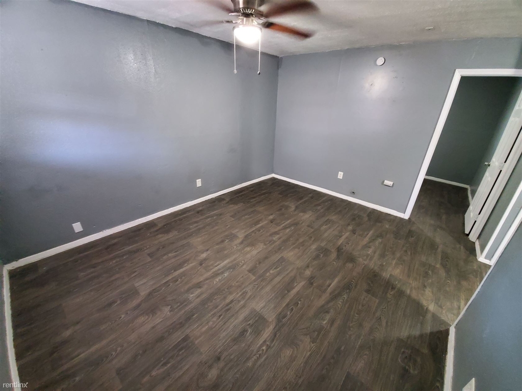 522 Aaron Pl - Photo 1