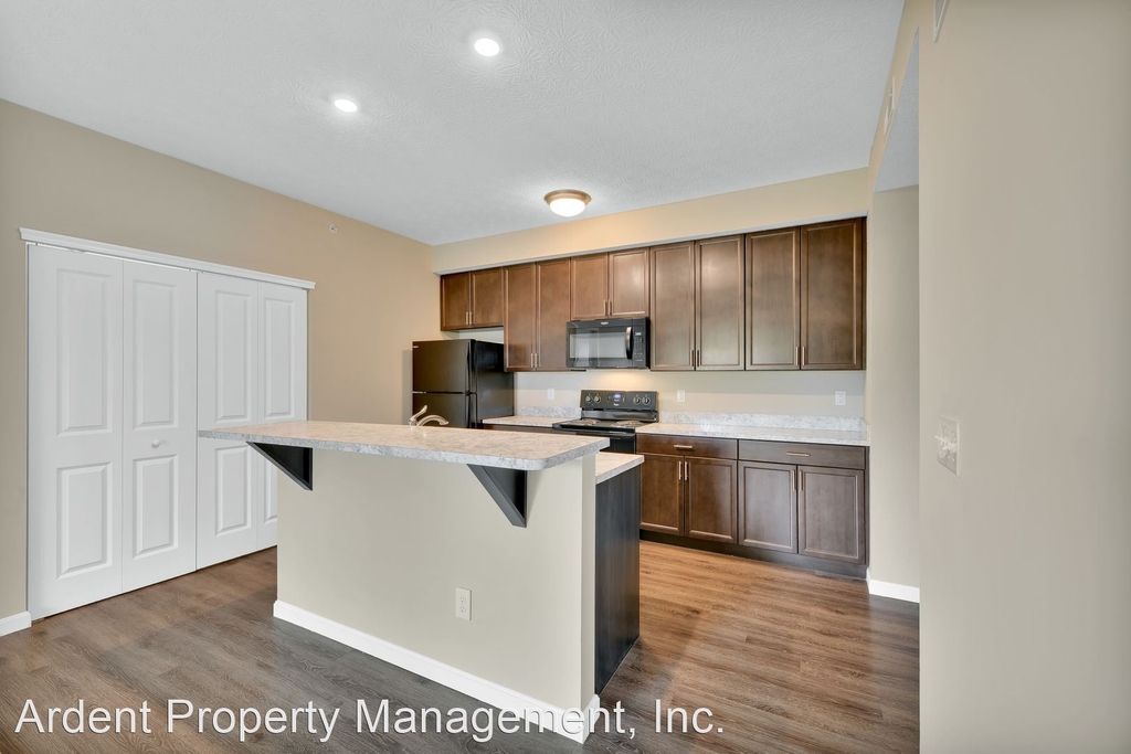 4600 Sunbury Springs Parkway Unit 101 - Photo 1