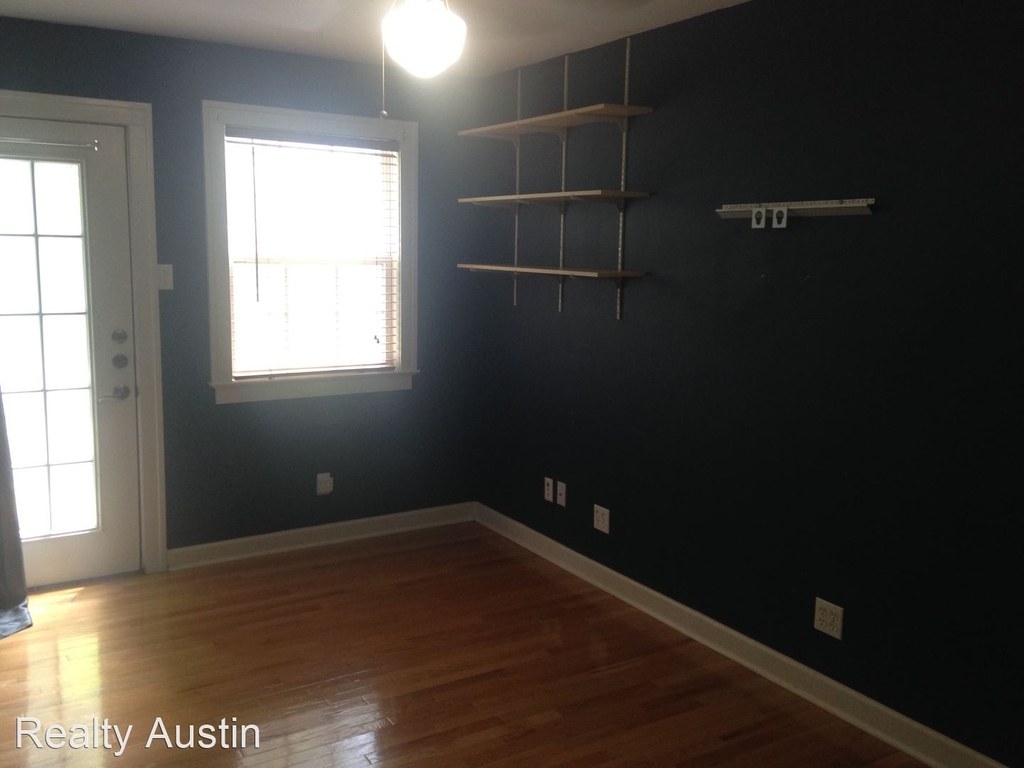 810 East 30th Street - Photo 13