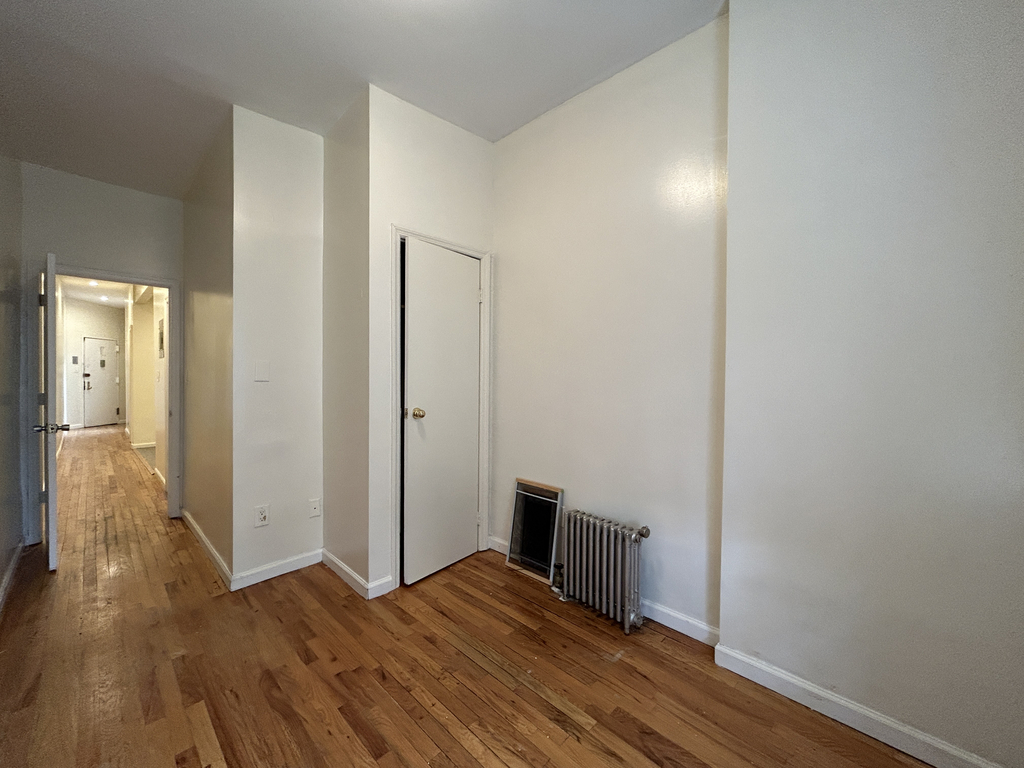 1338 Sterling Place - Photo 5