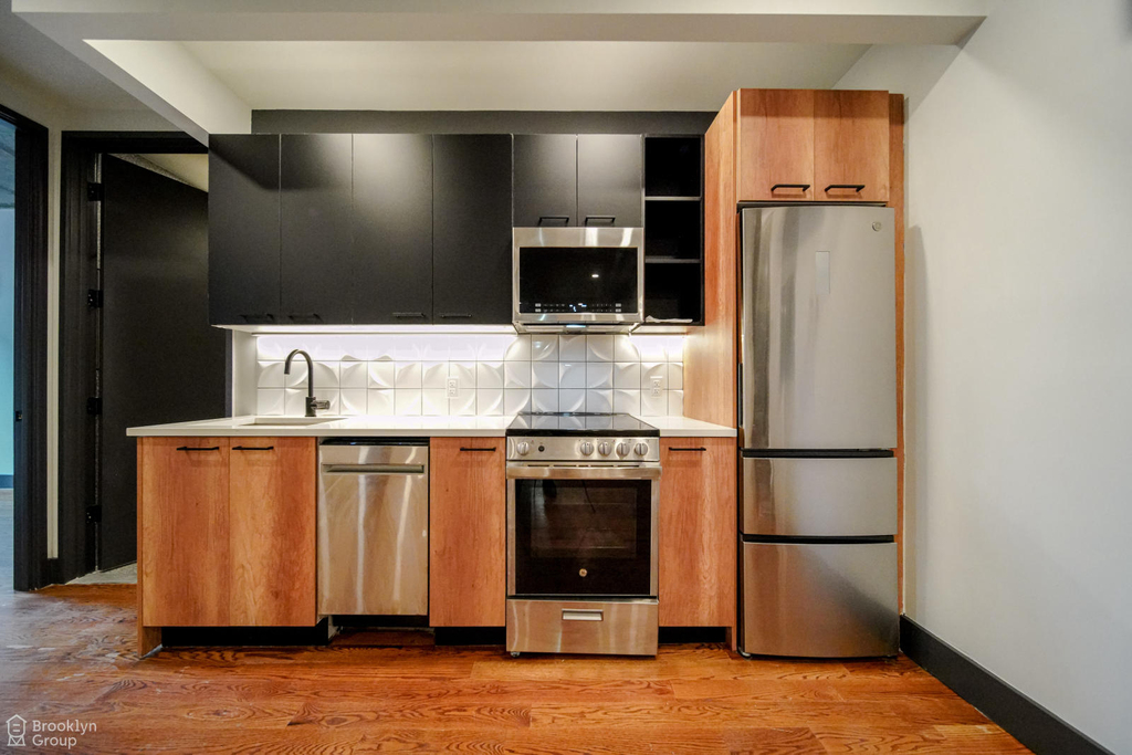 148 Bleecker Street - Photo 1