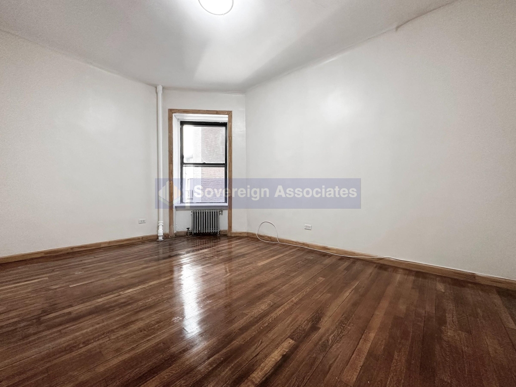 235 West 103rd St - Photo 5