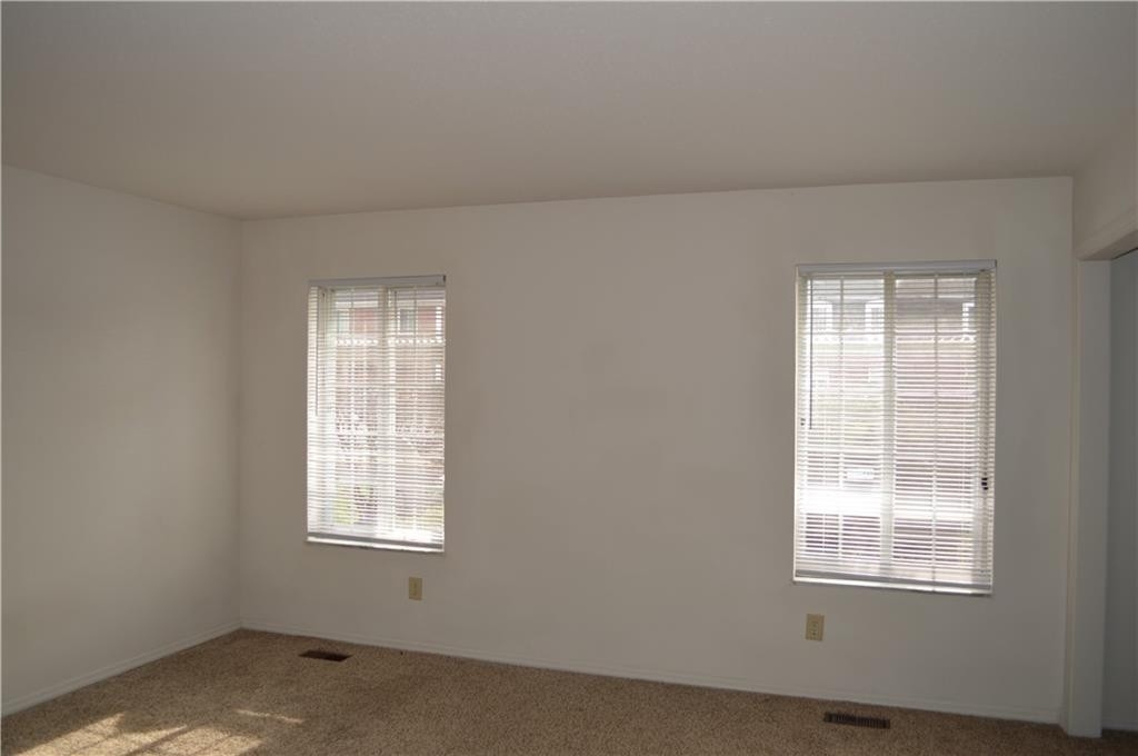 922 Hoover Village Drive - Photo 10