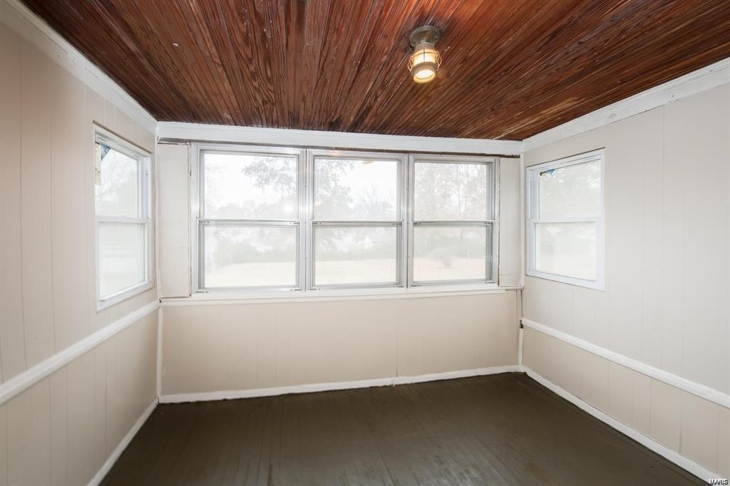 10310 Eaglewood Avenue - Photo 16