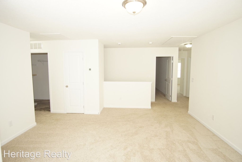 1537 Sergeant Lane - Photo 12