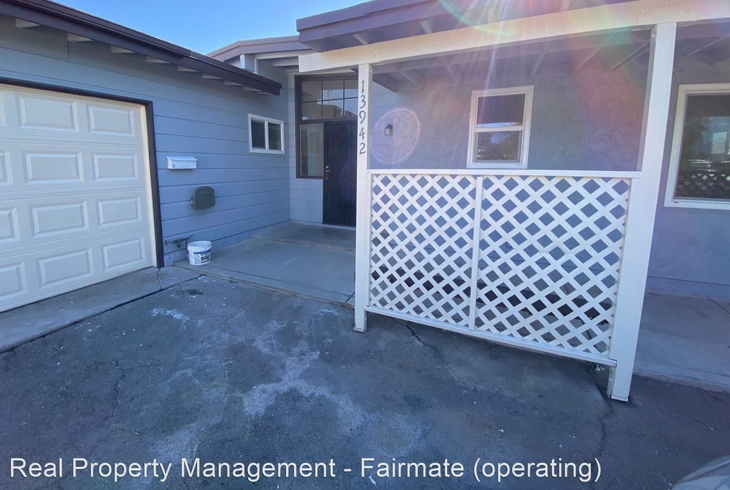 13942 Barrydale St., - Photo 12