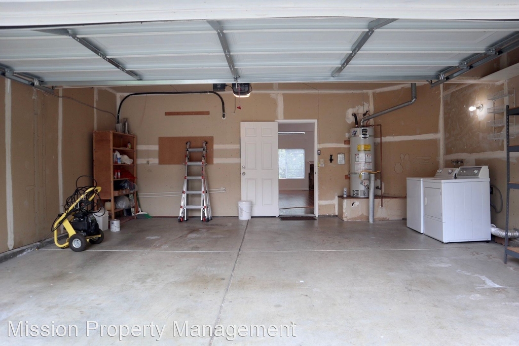 412 Grau Dr - Photo 22