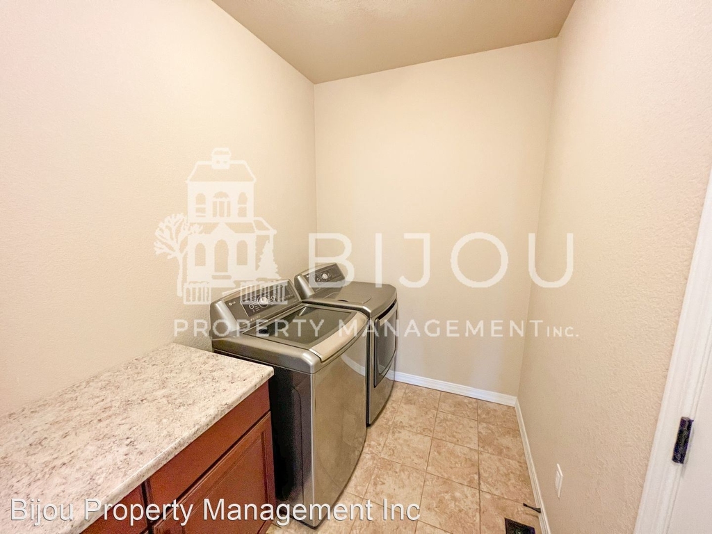 16028 Denver Pacific Dr - Photo 1