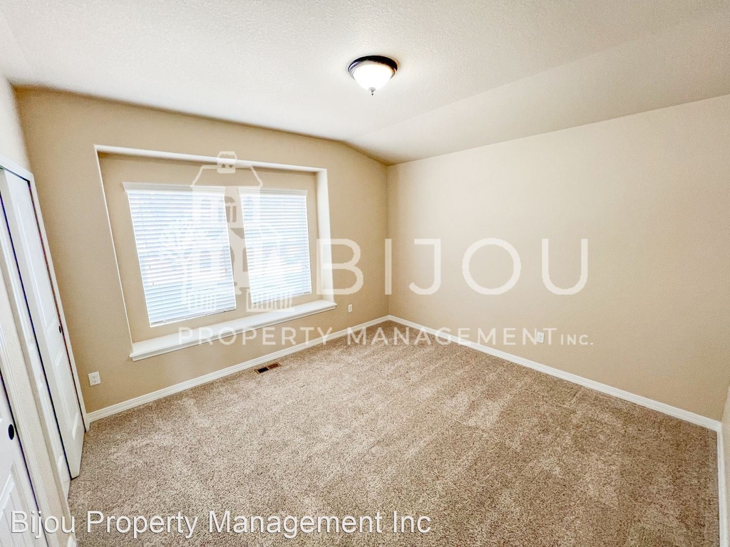 16028 Denver Pacific Dr - Photo 35